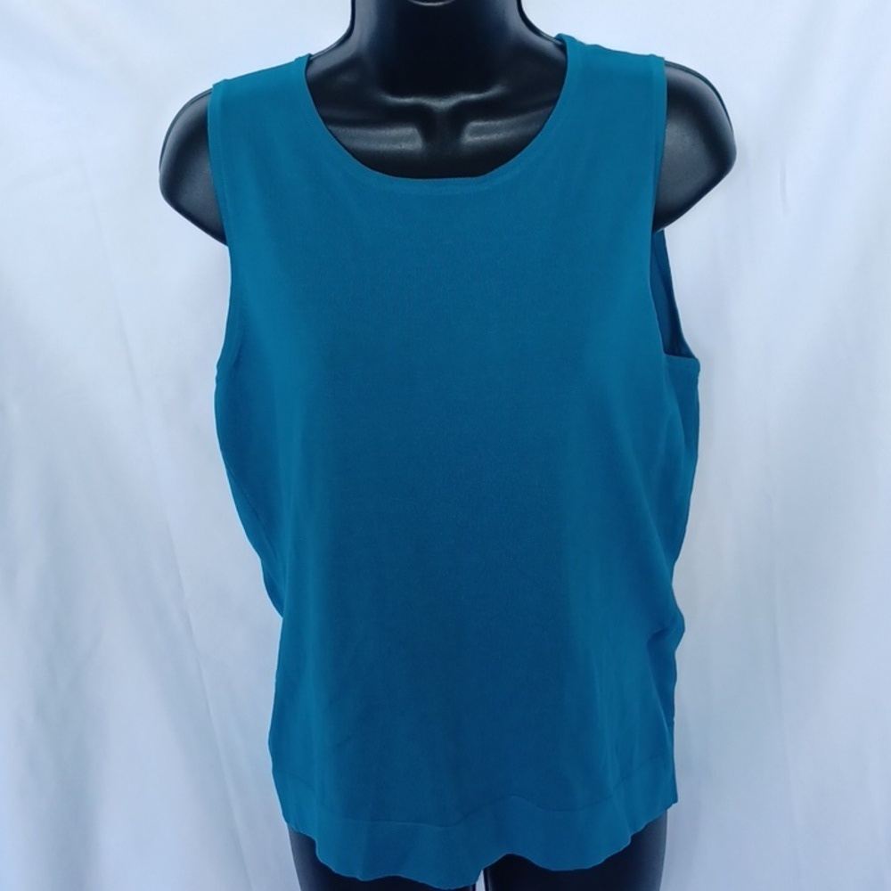 NWT August Silk Teal Top sz L